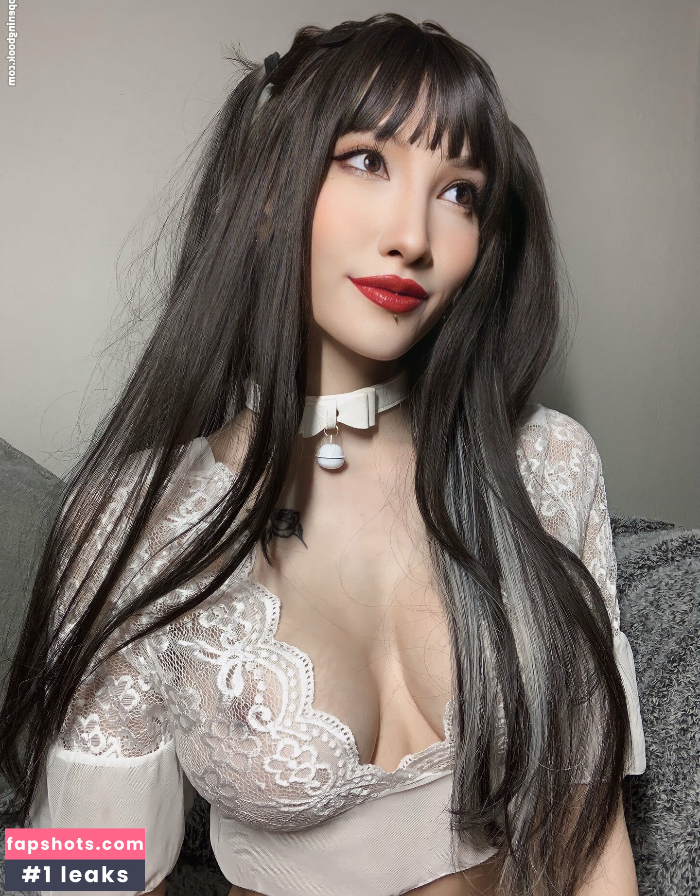 Veenacos gallery photo #40