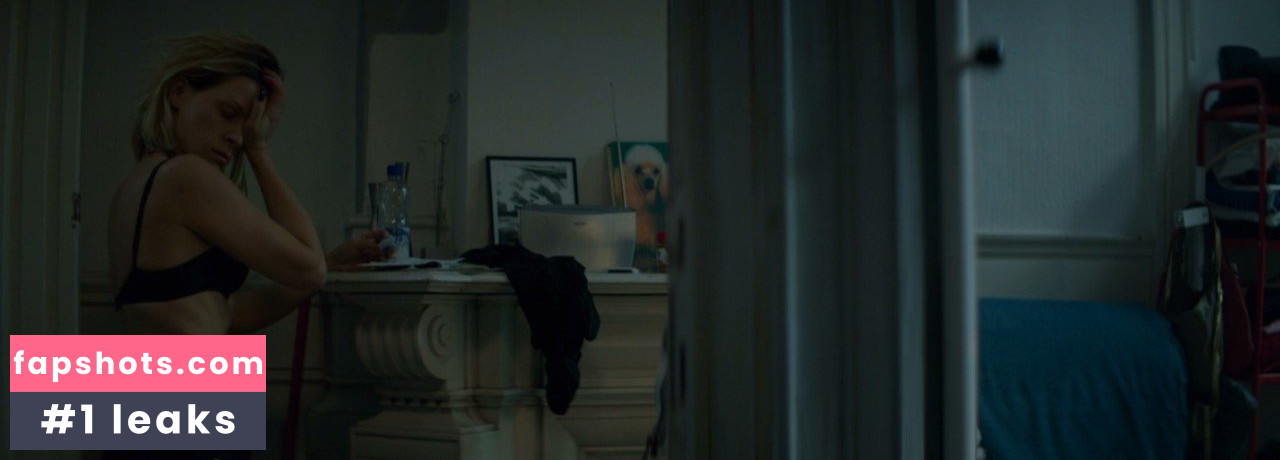 Veerle Baetens gallery photo #23