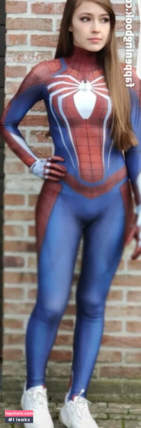 Veerle Vermeer gallery photo #7