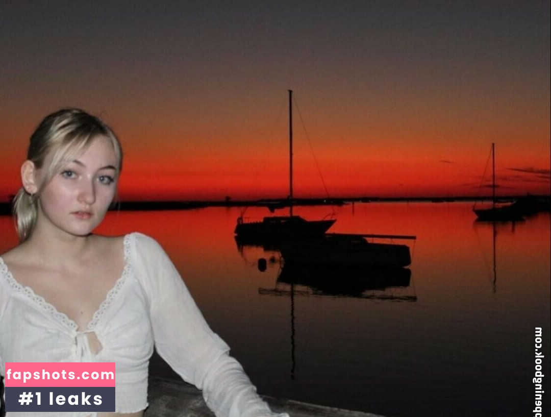 veiledprincessluna gallery photo #3