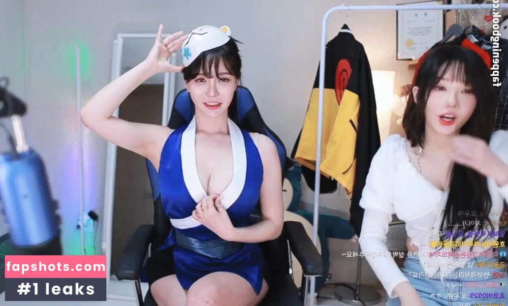 Velvet_7 gallery photo #58