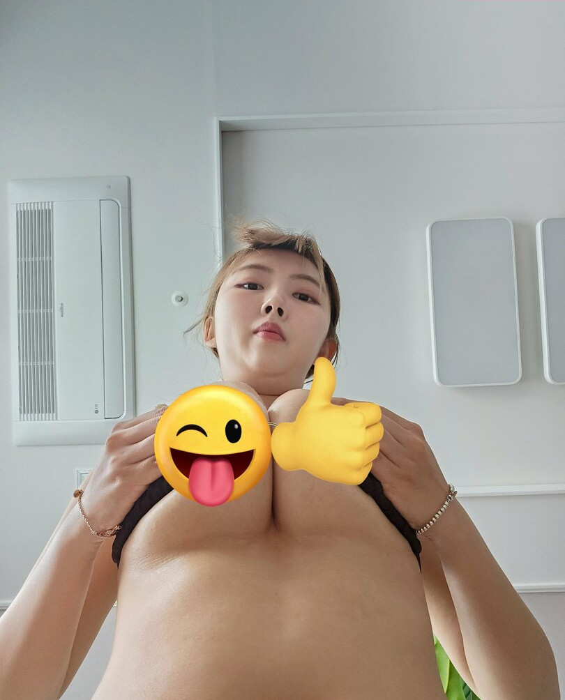 velvet-7 Nahé úniky fotek pouze od fanoušků #408 - Fapshots