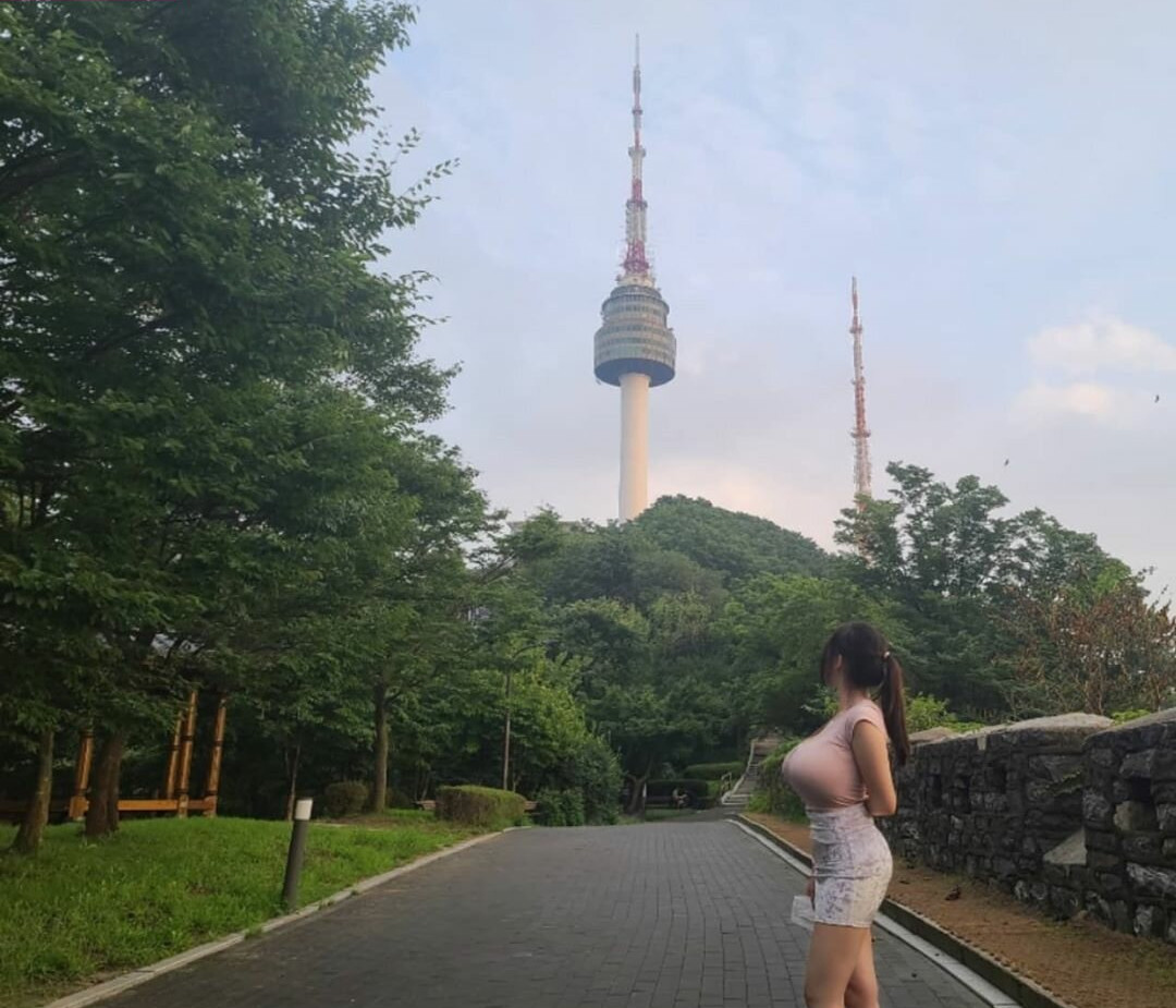 velvet-7 Nude Leaks OnlyFans Photos #734 - LeakJerk