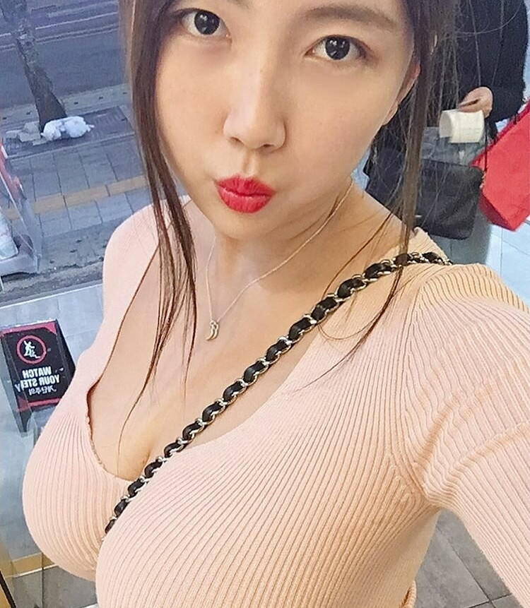 velvet-7 Nude Leaks OnlyFans Photos #739 - LeakJerk