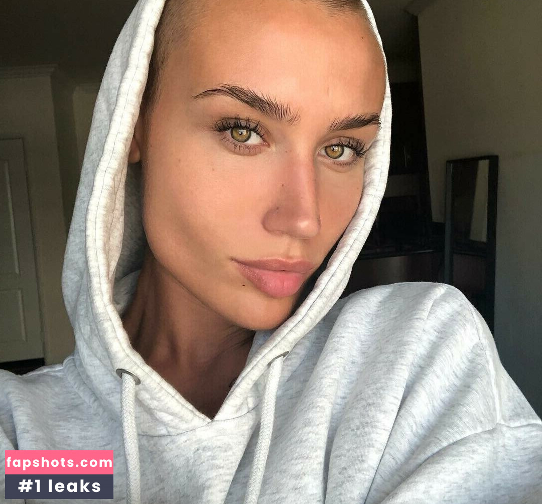 Vendela Lindblom gallery photo #3