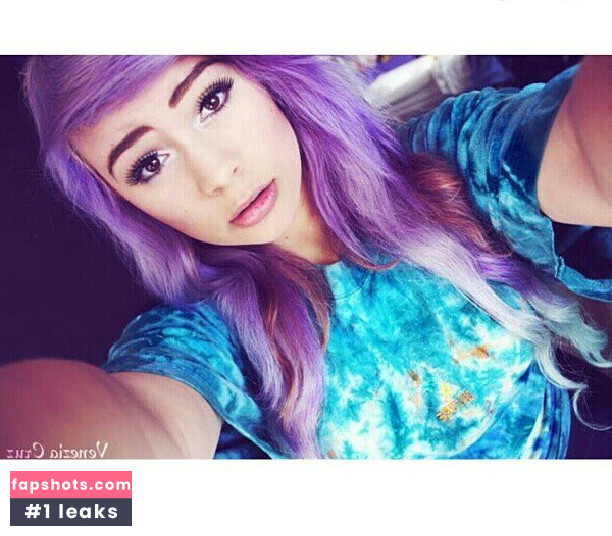 Venezia Cruz gallery photo #28