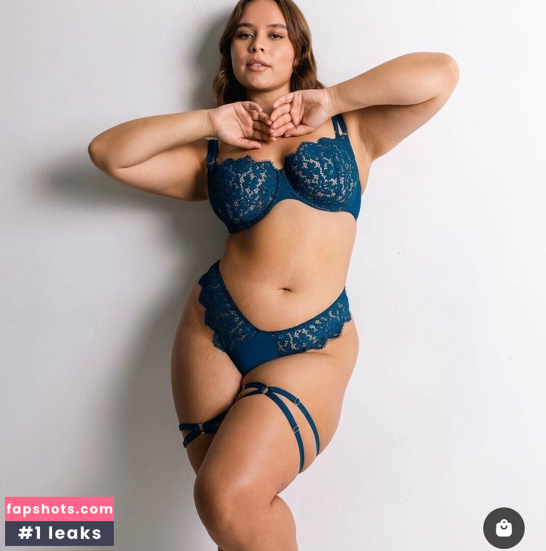 Veneziacruz gallery photo #15