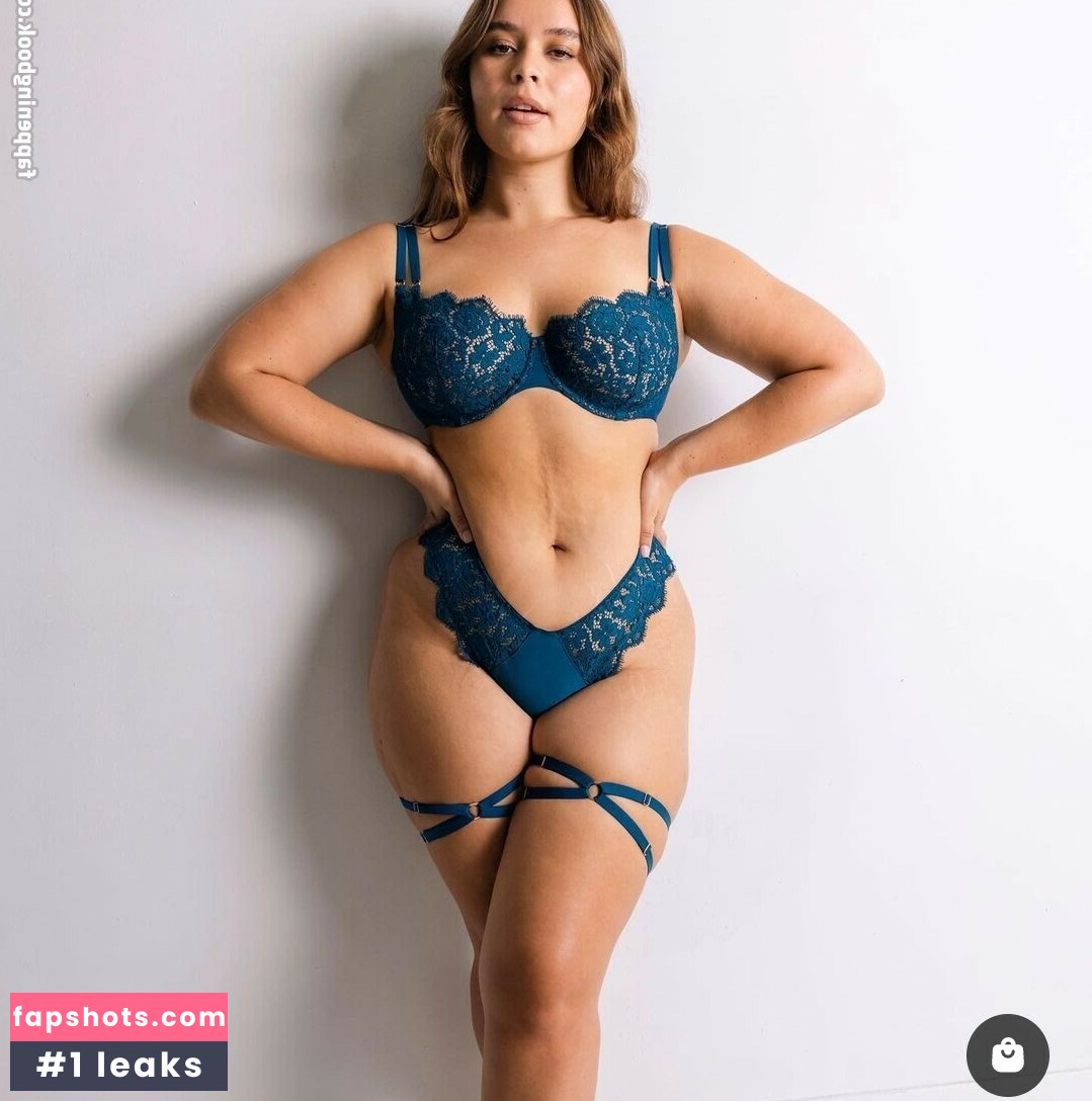 Veneziacruz gallery photo #16