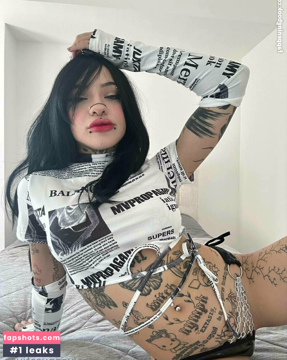 vennusativaa Nude Leaks OnlyFans Photos #59 - LeakJerk