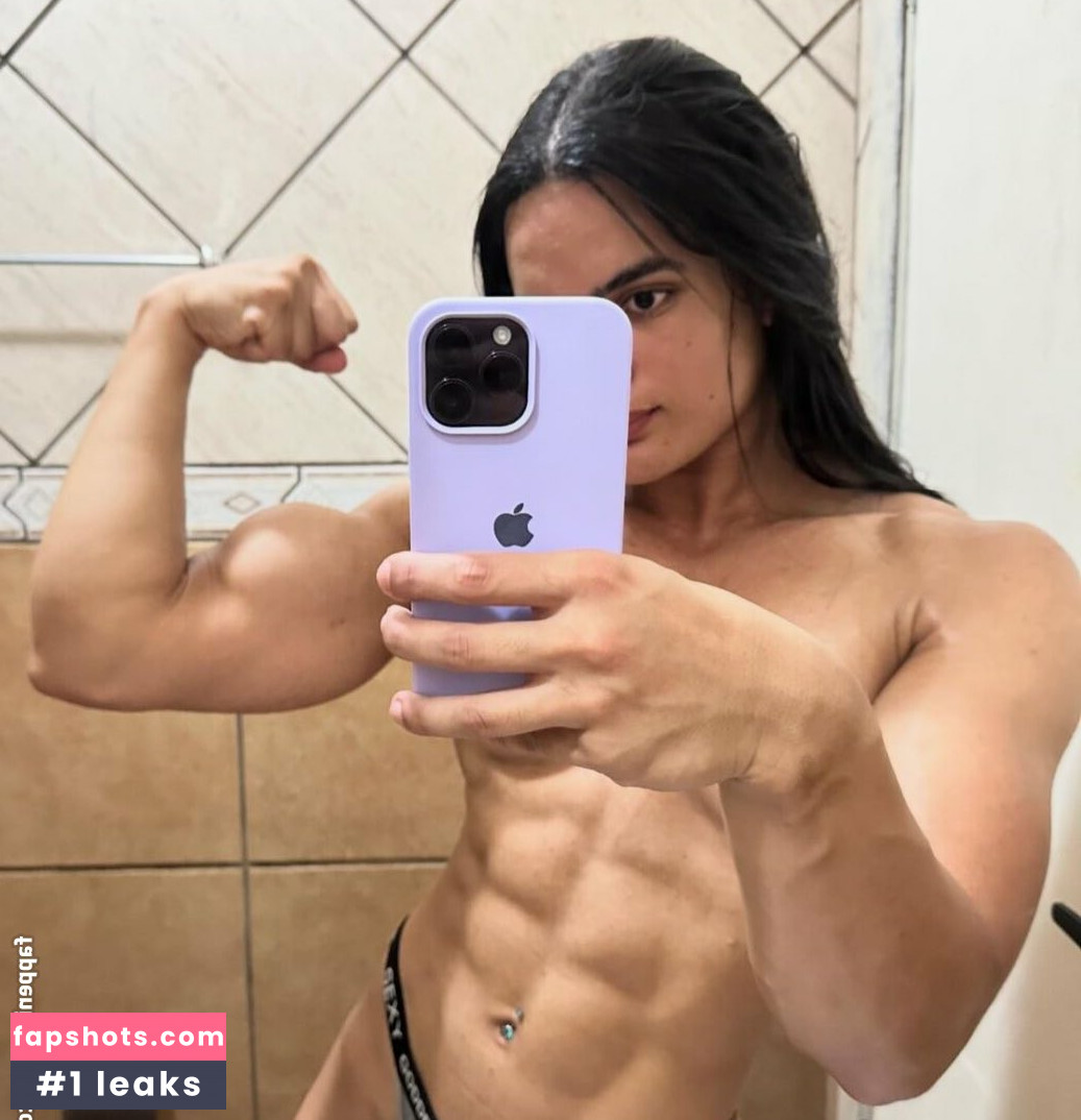 Venom Luisa nude babe gallery