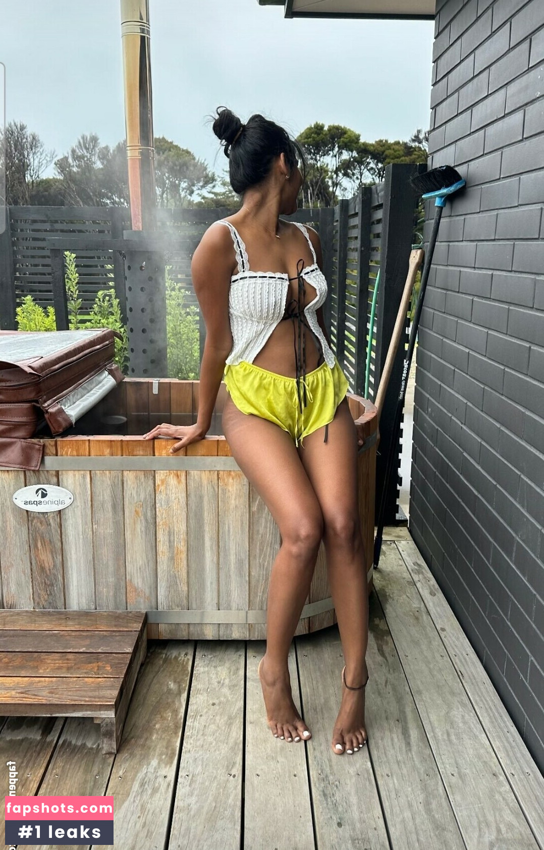 Venorika gallery photo #12