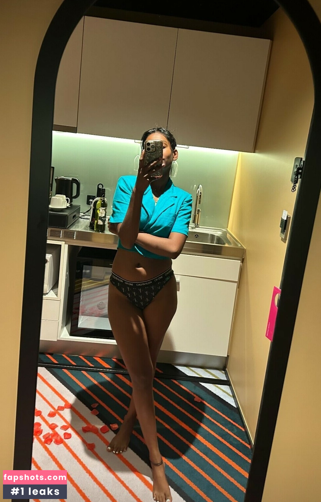 Venorika gallery photo #29