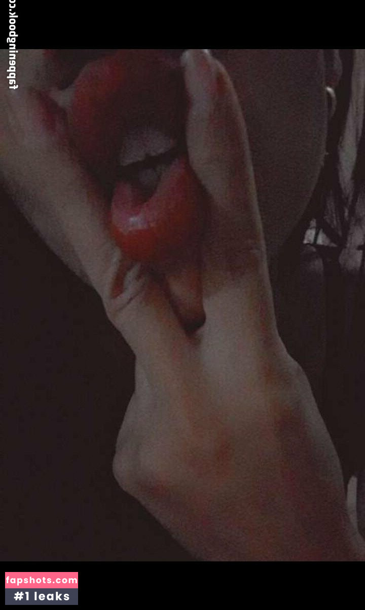 venus_22 gallery photo #42