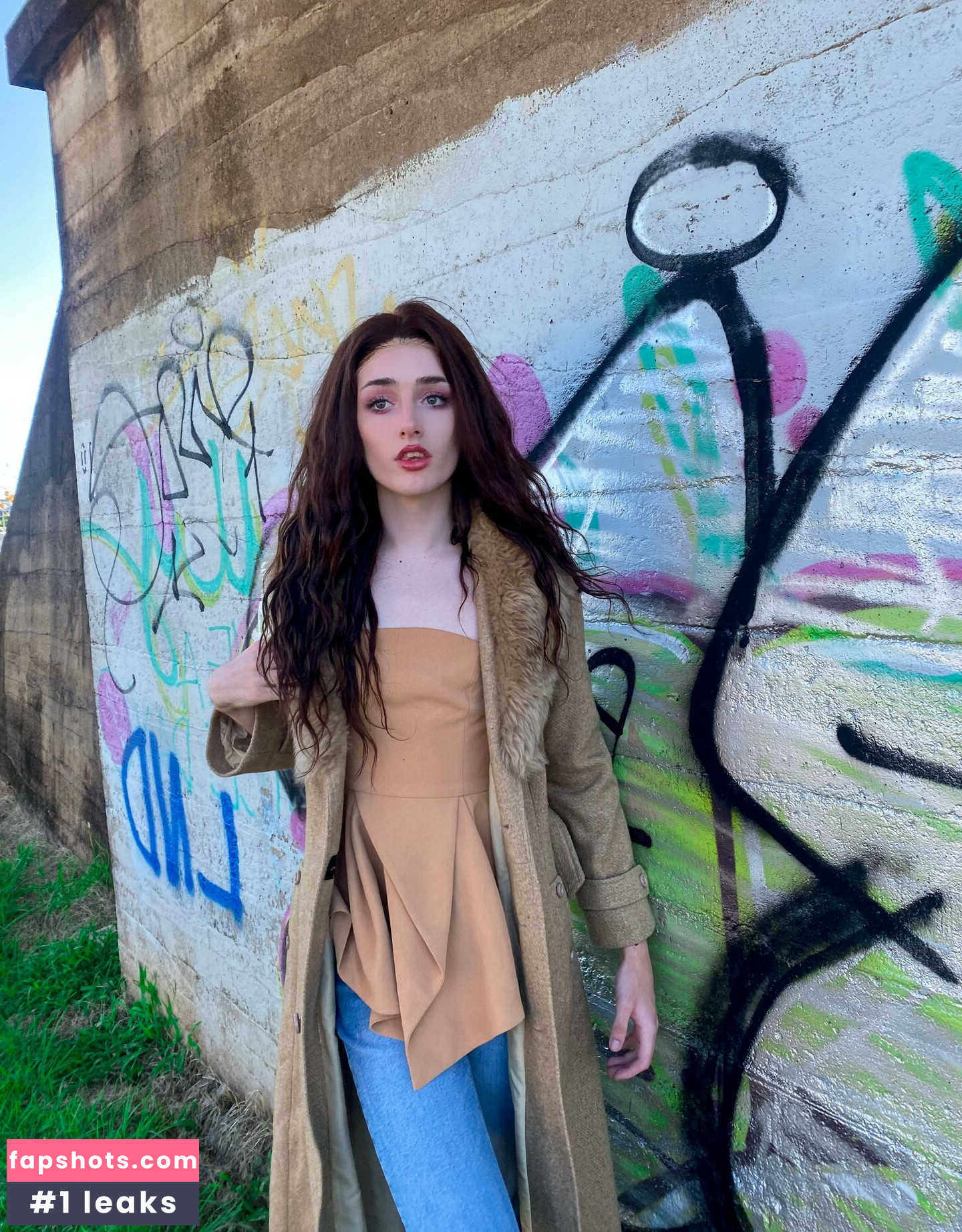 Venus Moorez gallery photo #27