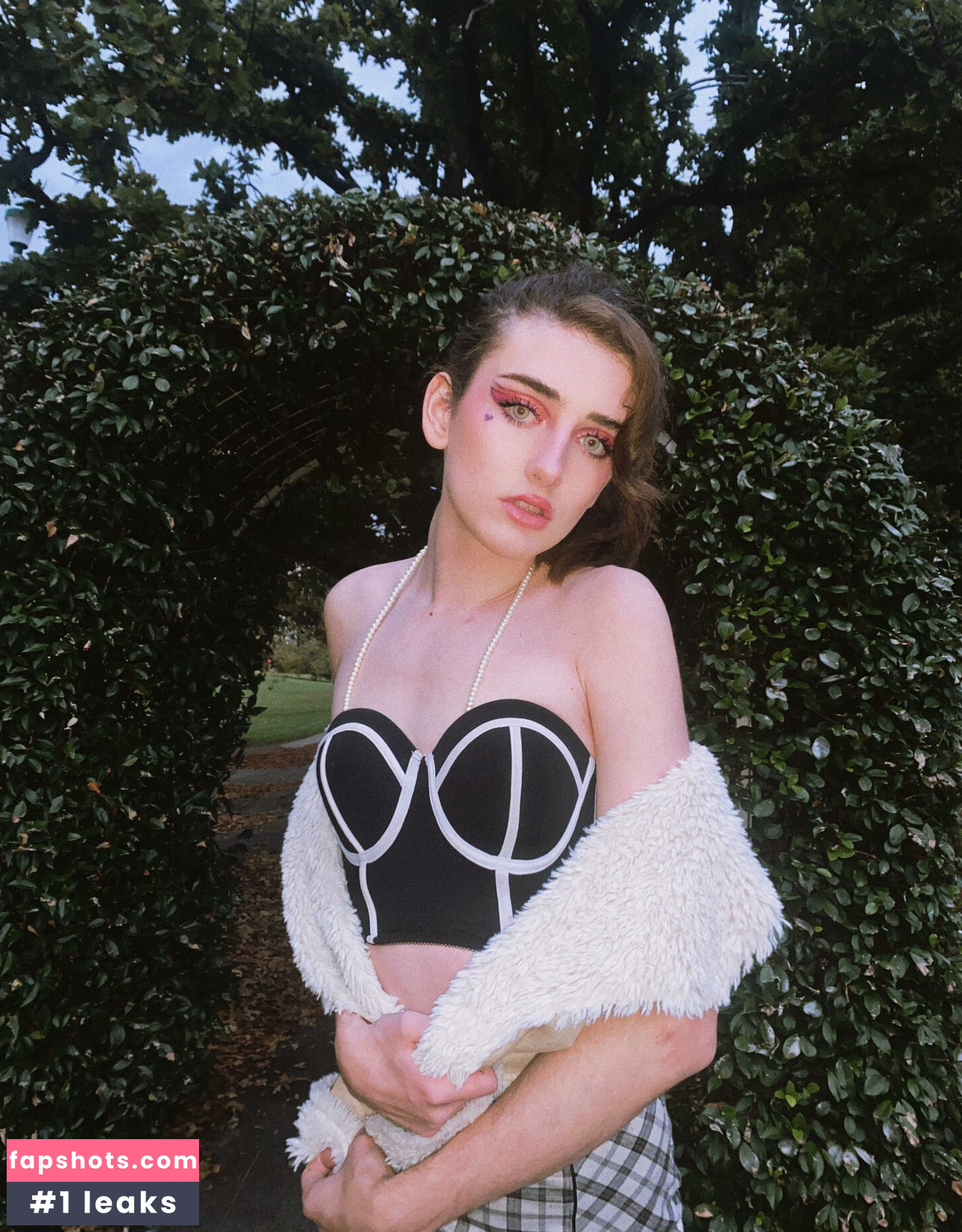 Venus Moorez gallery photo #85