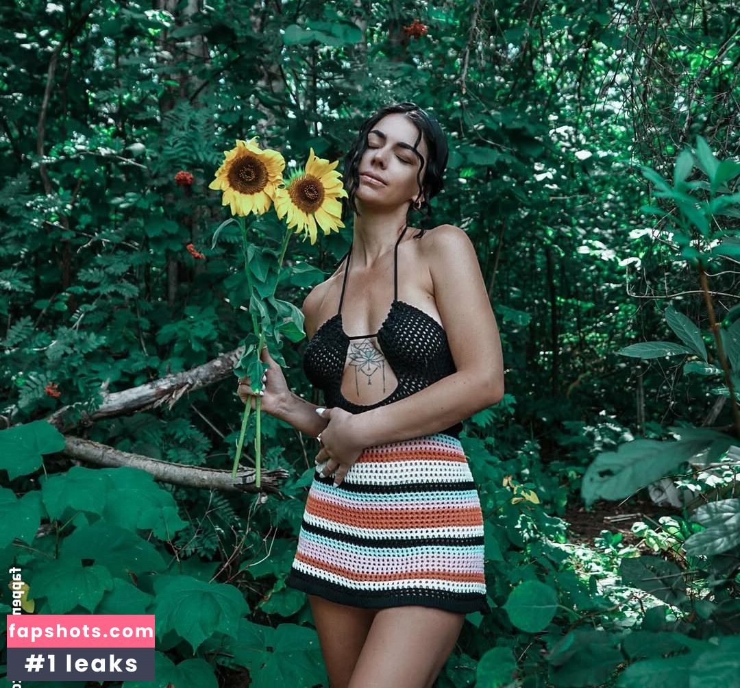 Venus Valencia gallery photo #15