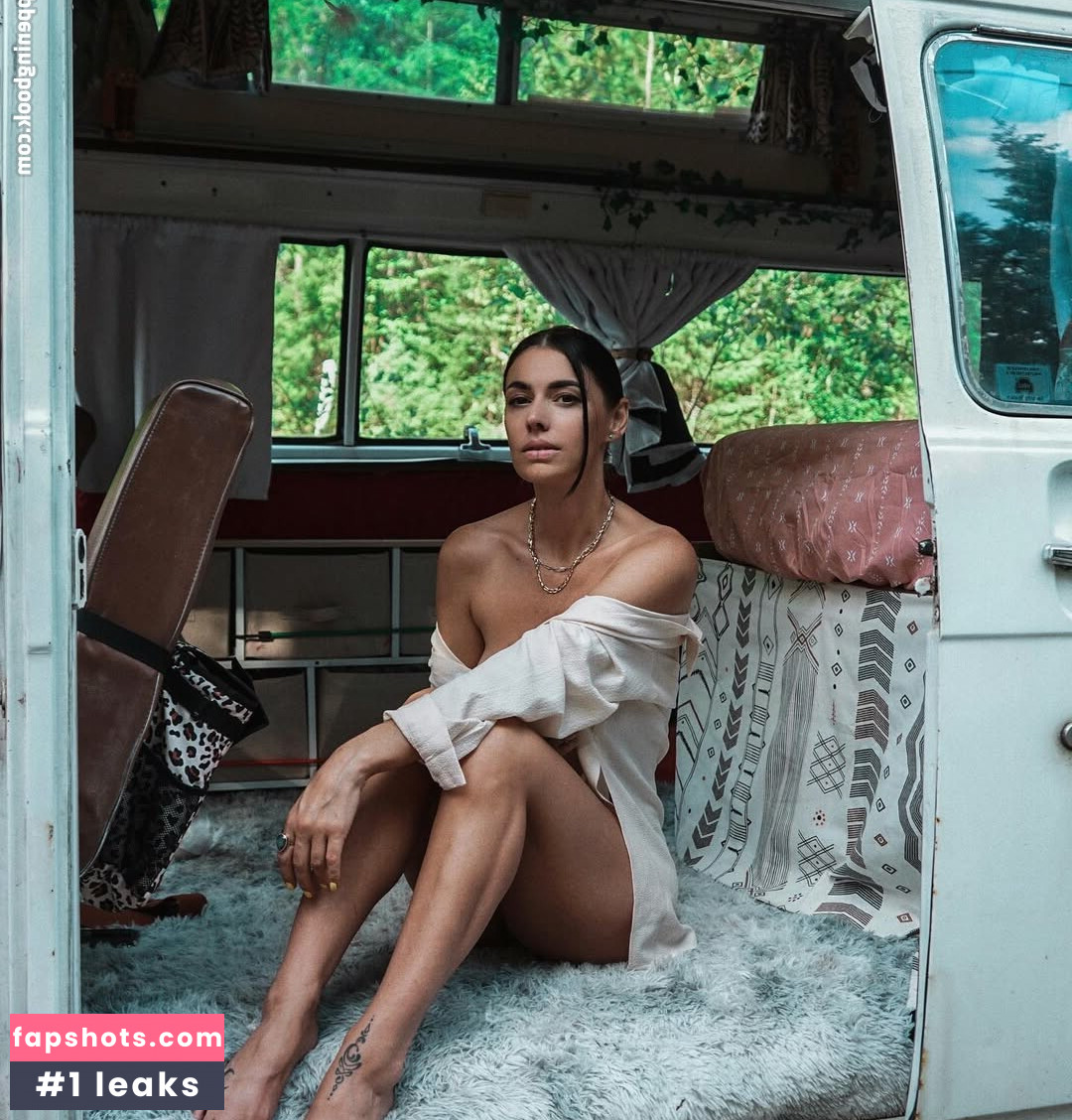 Venus Valencia gallery photo #9