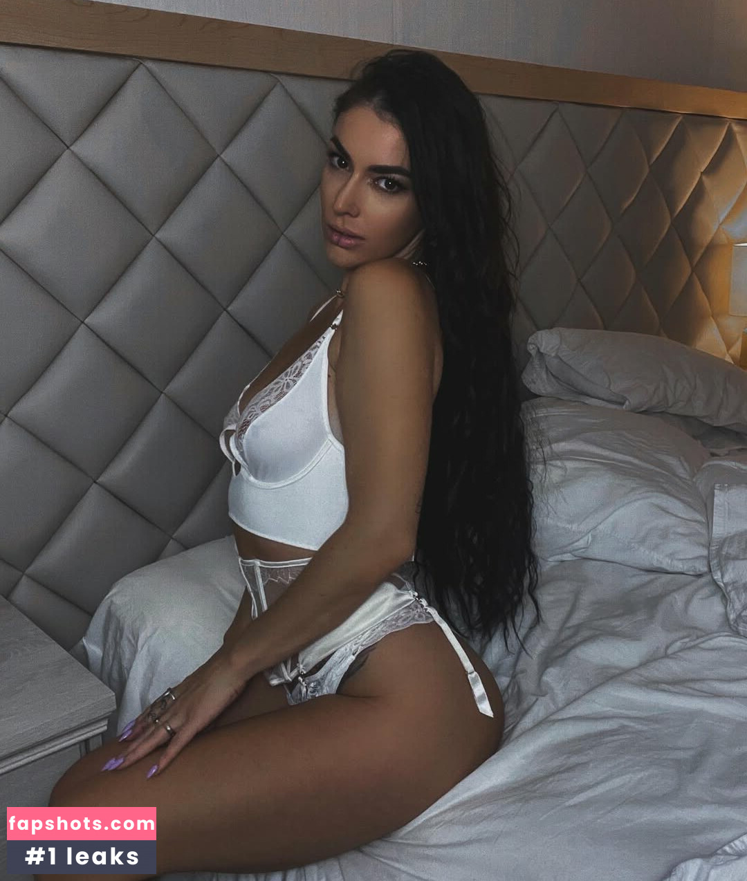 Venus Valencia gallery photo #10