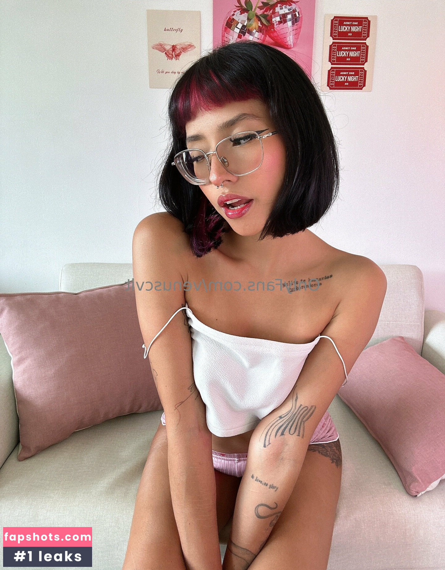 Venuscvlt gallery photo #15