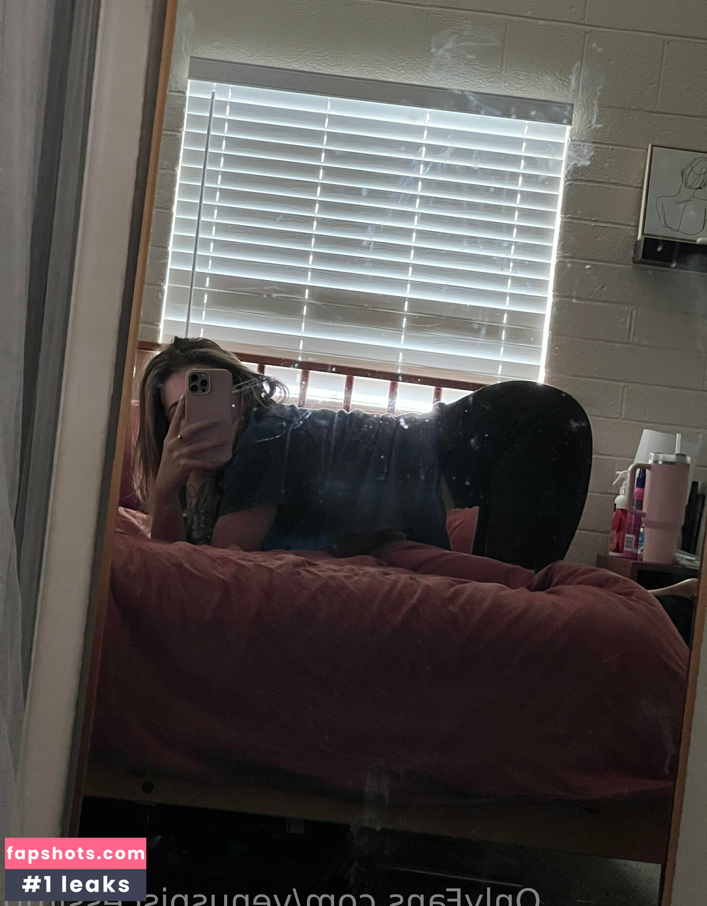 venuspiscessimp gallery photo #20