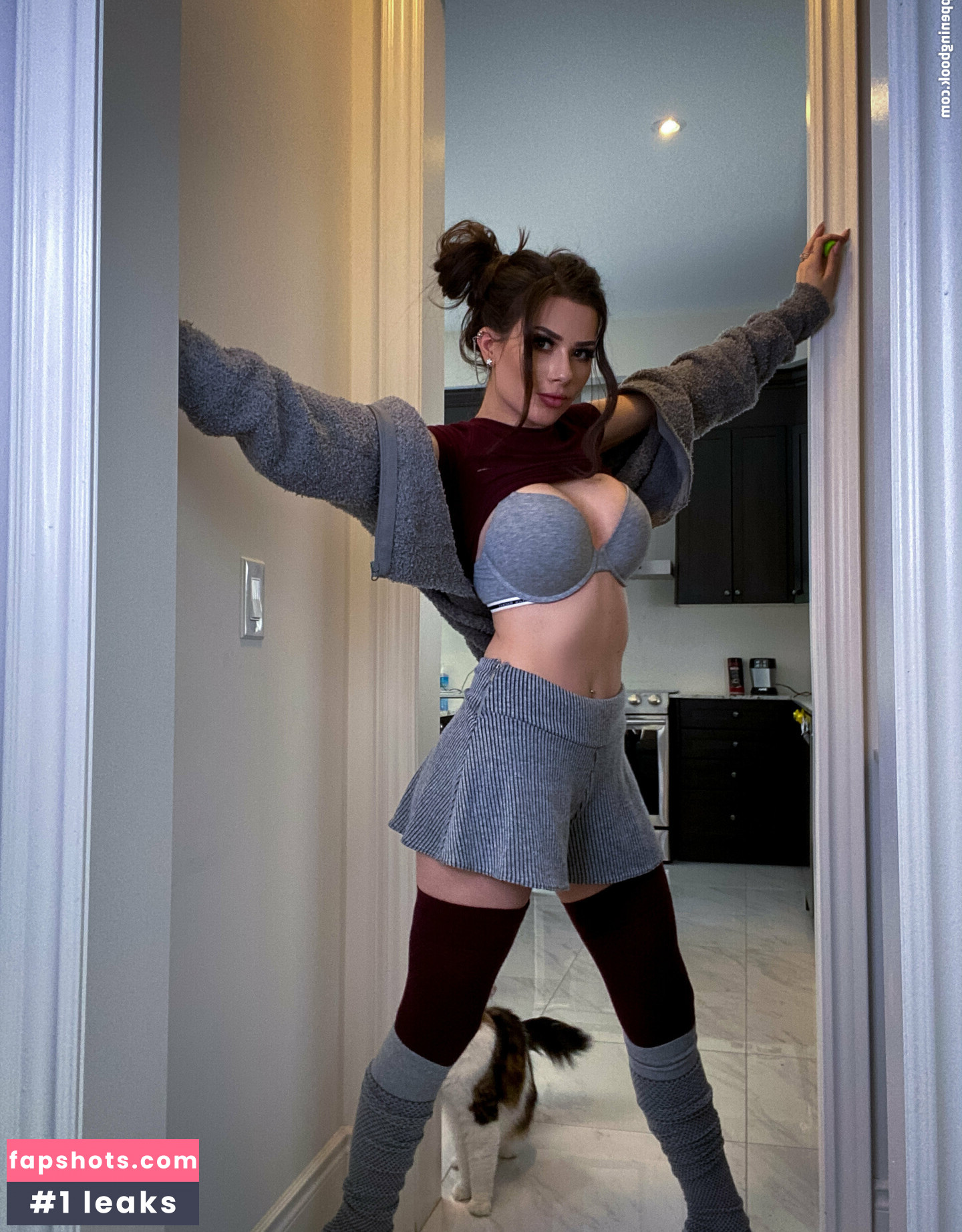 Vera Bambi gallery photo #13