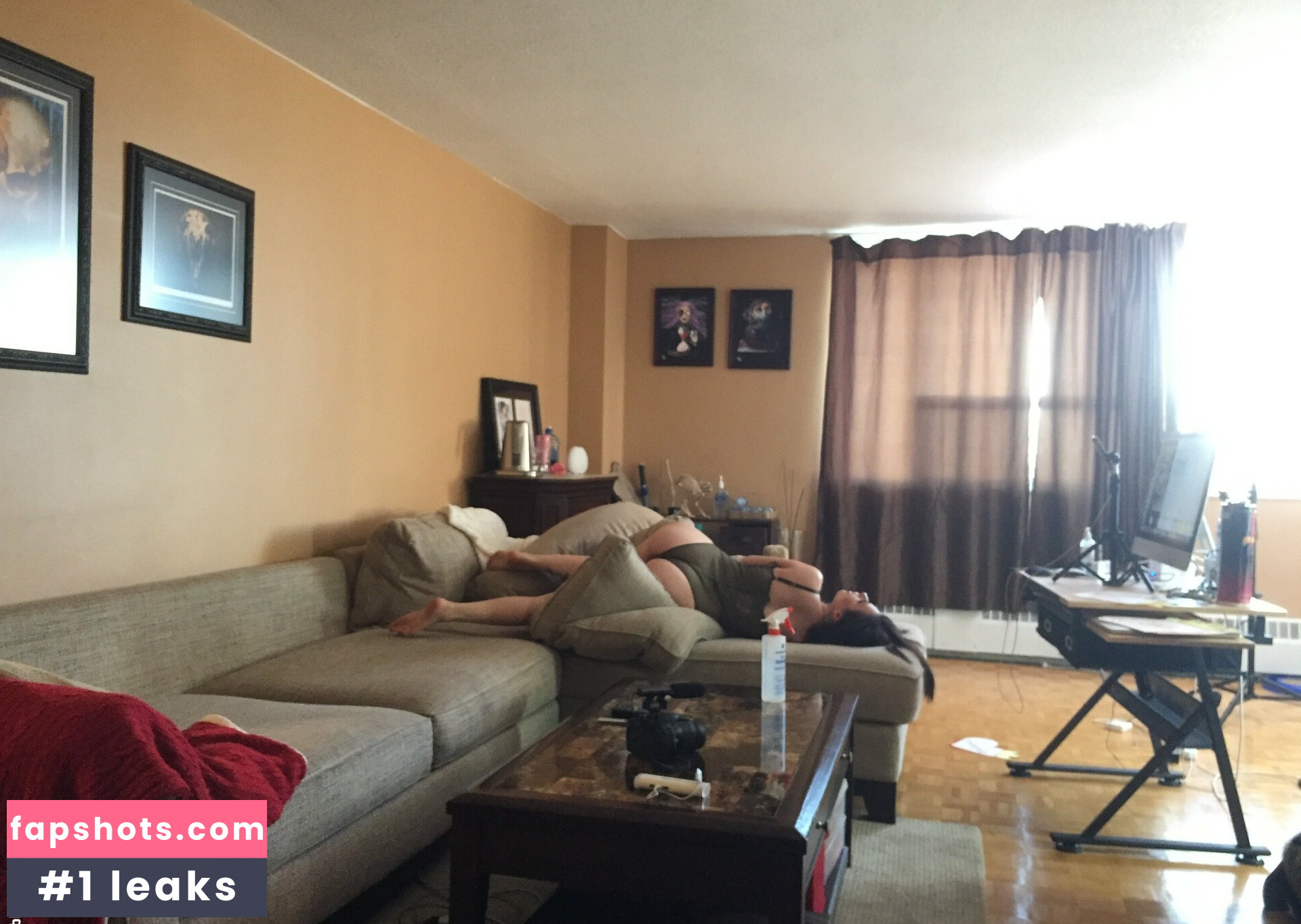 Vera Bambi gallery photo #25