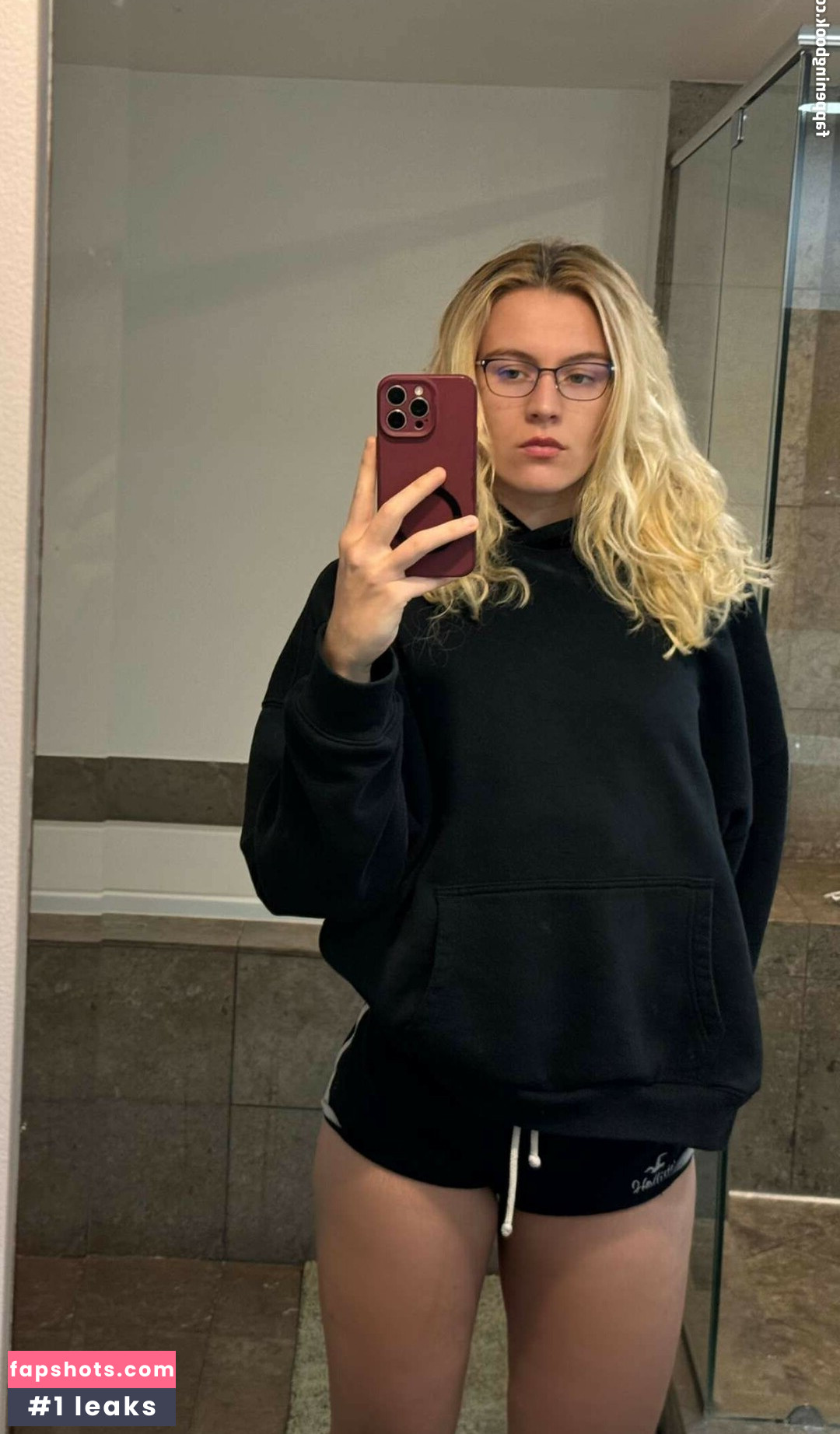 Vera Dijkmans Nude Leaks OnlyFans Photos #26 - LeakJerk