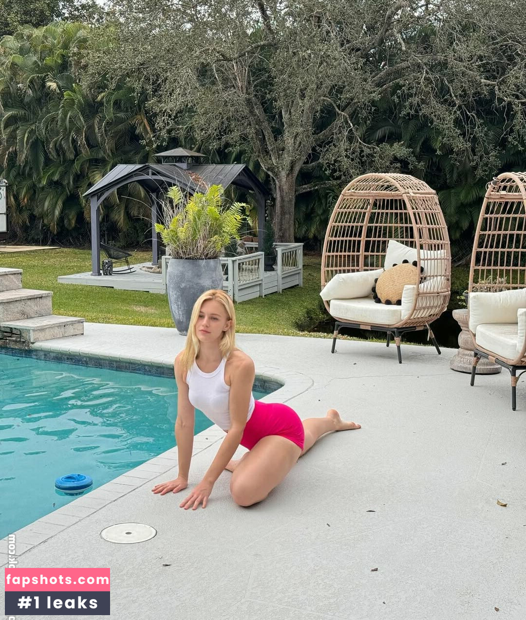 Vera Dijkmans Nude Leaks OnlyFans Photos #38 - LeakJerk