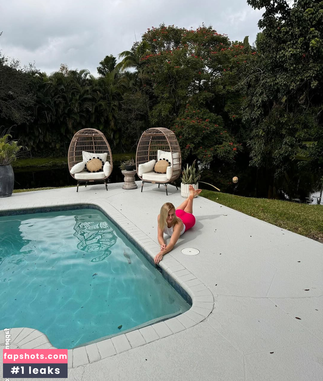 Vera Dijkmans Nude Leaks OnlyFans Photos #41 - LeakJerk