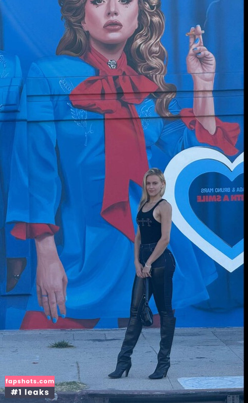 Vera Dijkmans gallery photo #1160