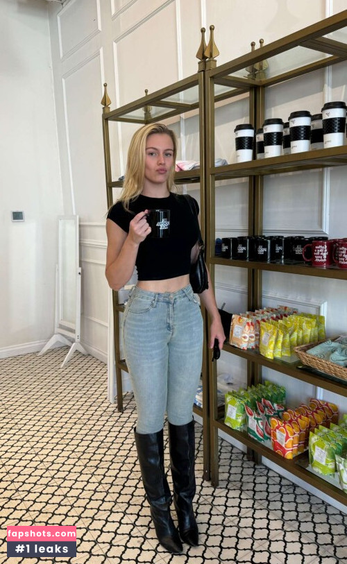 Vera Dijkmans gallery photo #1165