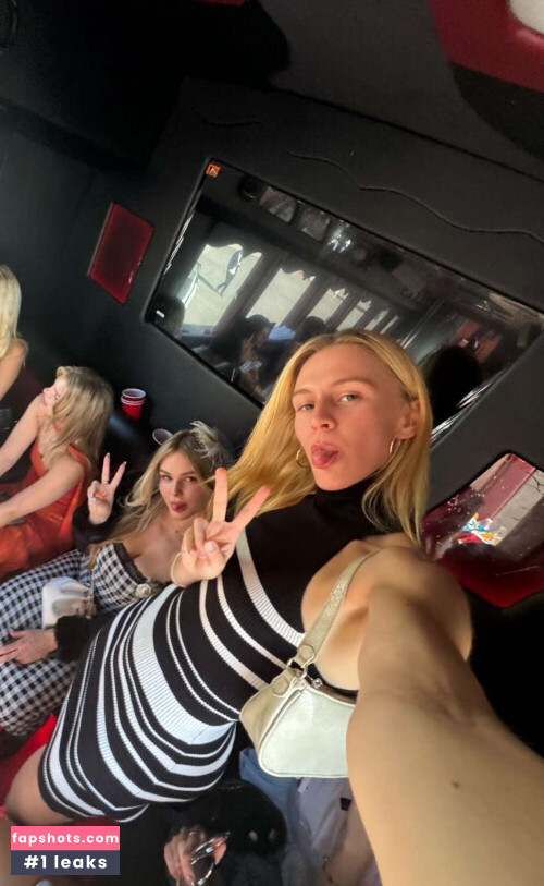 Vera Dijkmans gallery photo #1185