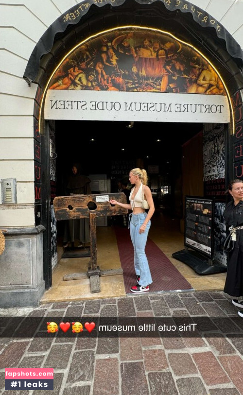 Vera Dijkmans Nude Leaks OnlyFans Photos #1550 - LeakJerk