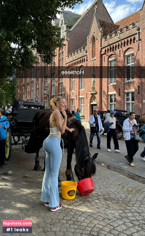 Vera Dijkmans Nude Leaks OnlyFans Photos #1556 - LeakJerk