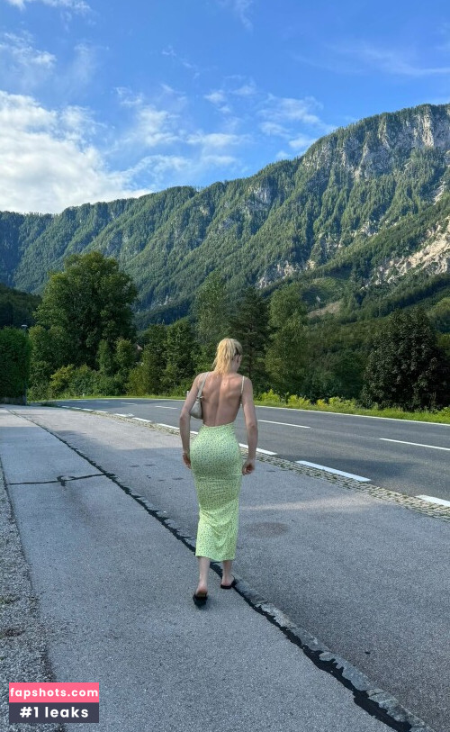 Vera Dijkmans Nude Leaks OnlyFans Photos #1570 - LeakJerk