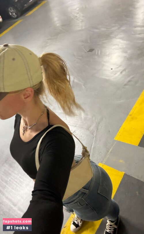 Vera Dijkmans Nude Leaks OnlyFans Photos #1626 - LeakJerk