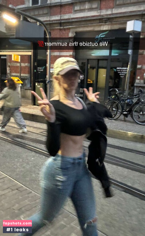 Vera Dijkmans Nude Leaks OnlyFans Photos #1631 - LeakJerk