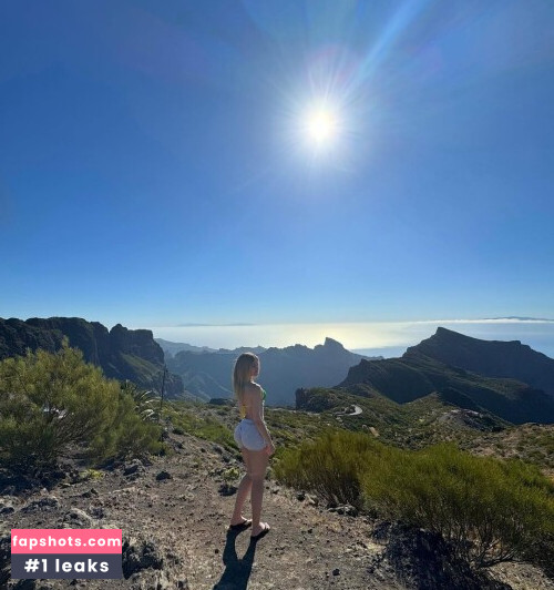 Vera Dijkmans Nude Leaks OnlyFans Photos #1743 - LeakJerk