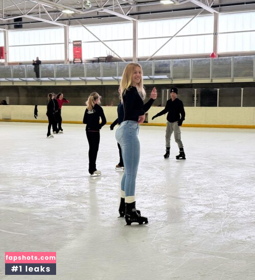 Vera Dijkmans Nude Leaks OnlyFans Photos #1800 - LeakJerk