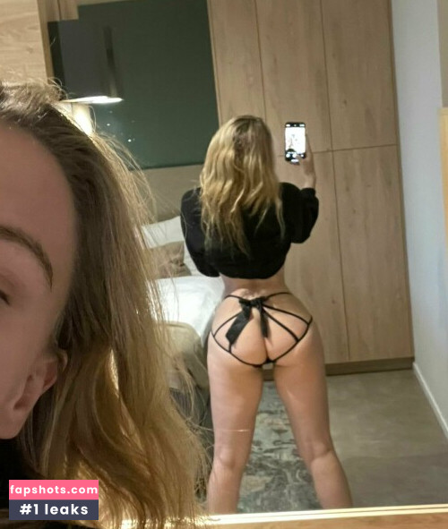 Vera Dijkmans Nude Leaks OnlyFans Photos #1838 - LeakJerk