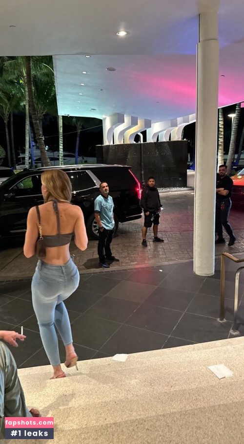 Vera Dijkmans Nude Leaks OnlyFans Photos #1904 - LeakJerk