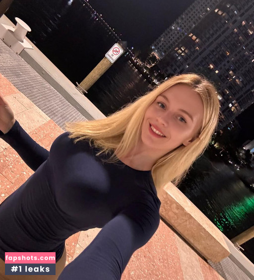 Vera Dijkmans Nude Leaks OnlyFans Photos #231 - LeakJerk