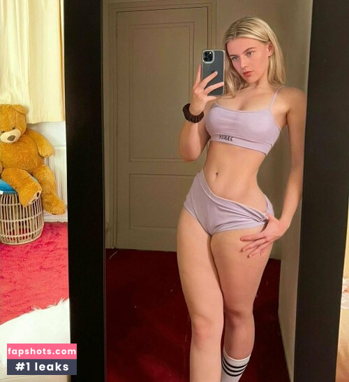 Vera Dijkmans Nude Leaks OnlyFans Photos #2421 - LeakJerk