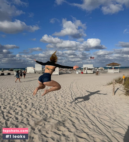 Vera Dijkmans Nude Leaks OnlyFans Photos #435 - LeakJerk