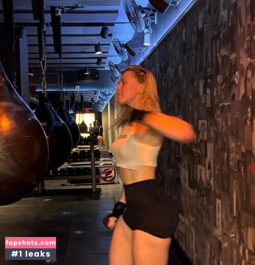 Vera Dijkmans Nude Leaks OnlyFans Photos #483 - LeakJerk