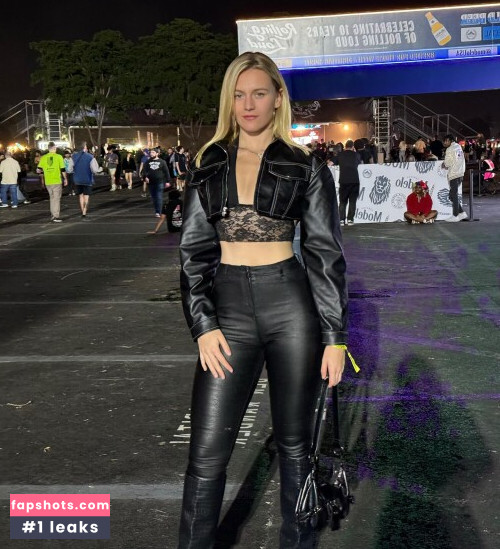 Vera Dijkmans Nude Leaks OnlyFans Photos #642 - LeakJerk