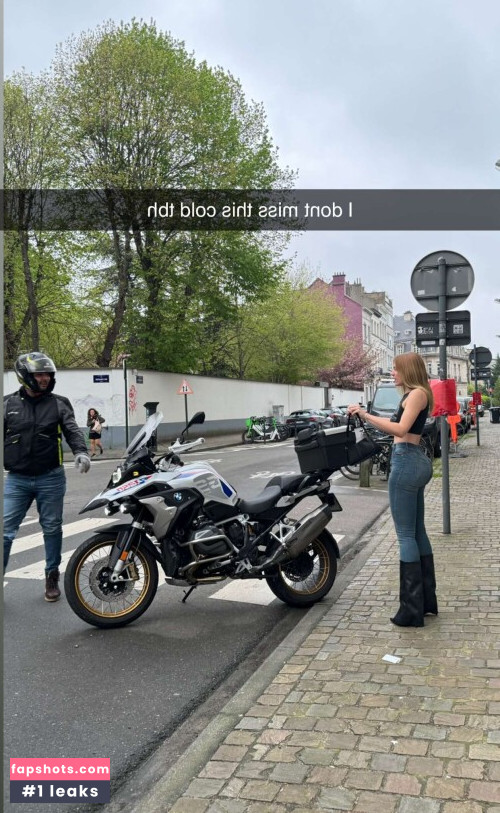 Vera Dijkmans Nude Leaks OnlyFans Photos #805 - LeakJerk