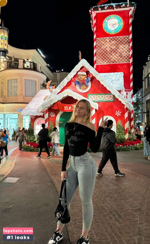 Vera Dijkmans gallery photo #897