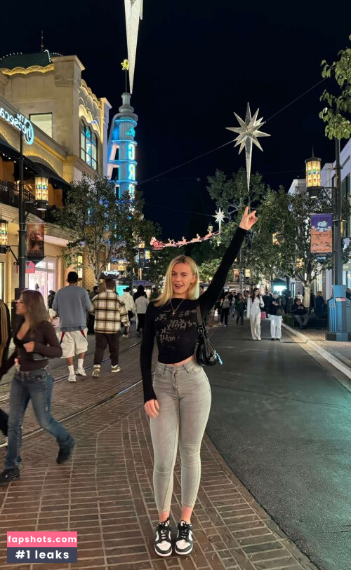 Vera Dijkmans gallery photo #898