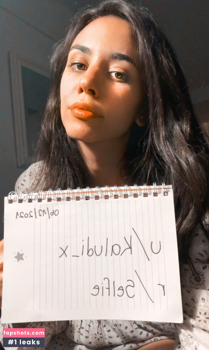 Vera Kaludi gallery photo #4